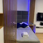 Secret Chelmska Апартаменты *
